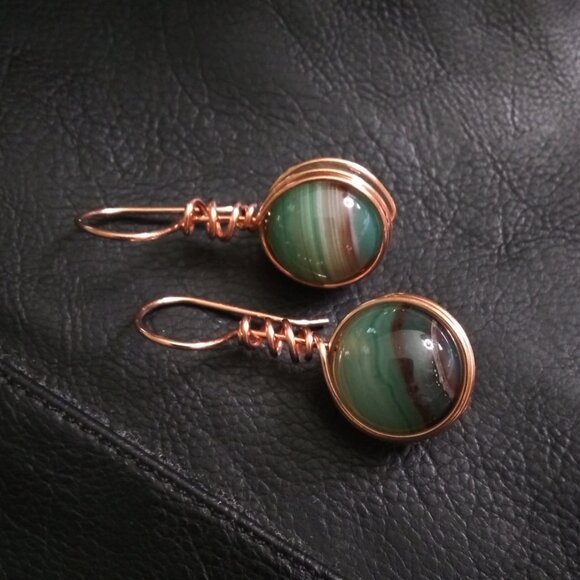 One-of-a-Kind!!! Green & Brown Banded Agate Spheres ~ Copper Wrapped Earrings - Picture 4 of 13